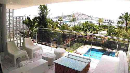 Schöne 2 Zimmer Wohnung am Paseo Maritimo auf Ibiza zu verkaufen