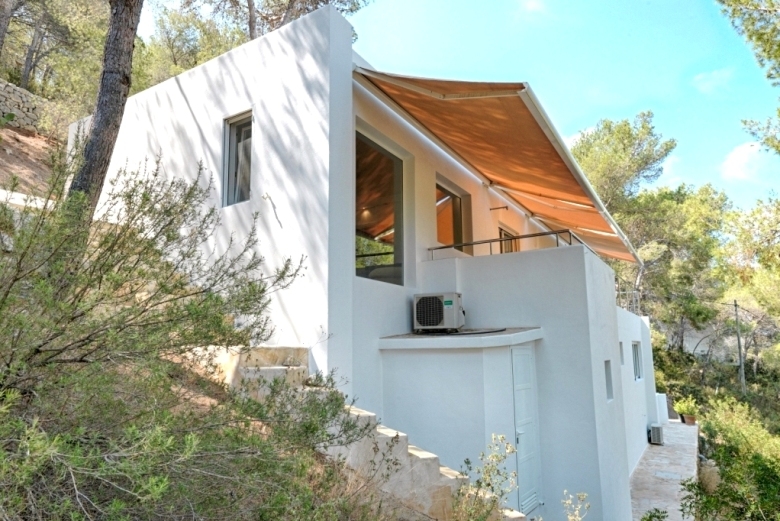 Neu renoviertes Haus in Salinas mit Meerblick