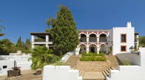 Luxus Agriturismo Boutique Hotel zum Verkauf auf Ibiza