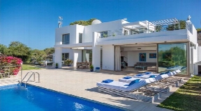 Moderne Villa zum Verkauf in Roca Llisa