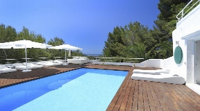 Elegante Villa in Can Furnet mit herrlichem Panoramablick zum Verkauf
