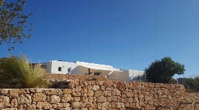 Renovierte Finca auf einem Hügel von San Rafael mit Blick