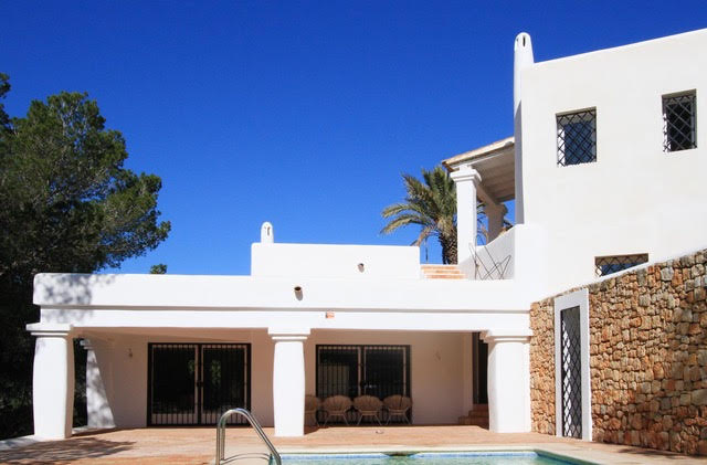 Rustikale Villa mit fantastischer Aussicht in Ibiza