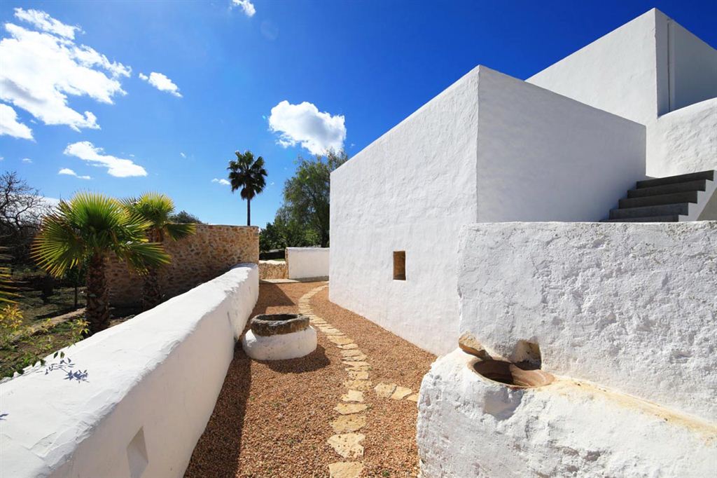 Authentisches Bauernhaus aus dem 19. Jahrhundert zum Verkauf in Ibiza