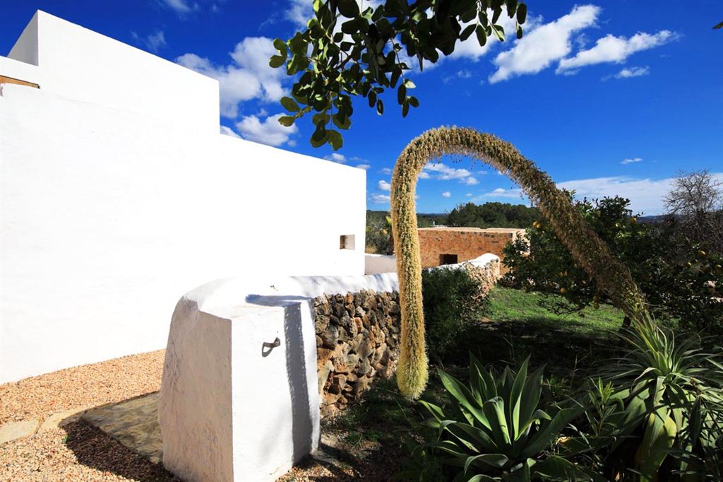 Authentisches Bauernhaus aus dem 19. Jahrhundert zum Verkauf in Ibiza