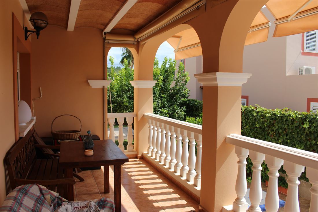 Schönes Haus mit 3 Etagen in der Nähe von Ibiza mit privatem Pool Can Ramon