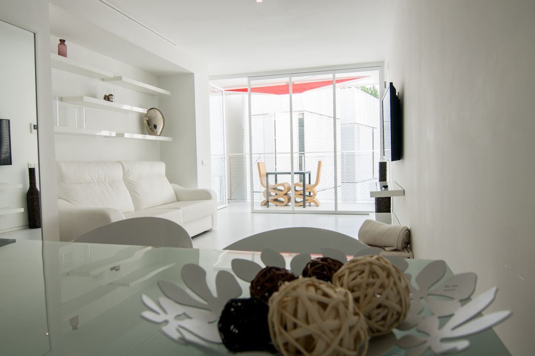 Schöne Wohnung zum Verkauf am Meer gelegen, in Puerto Ibiza Nueva