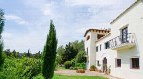 Schöne Landhausvilla mit separaten Gästeapartments in der Nähe von San Carlos