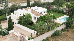 Kürzlich renovierte Stadtvilla in Jesus, 5 Minuten von Ibiza-Stadt entfernt, mit Vermietungslizenz
