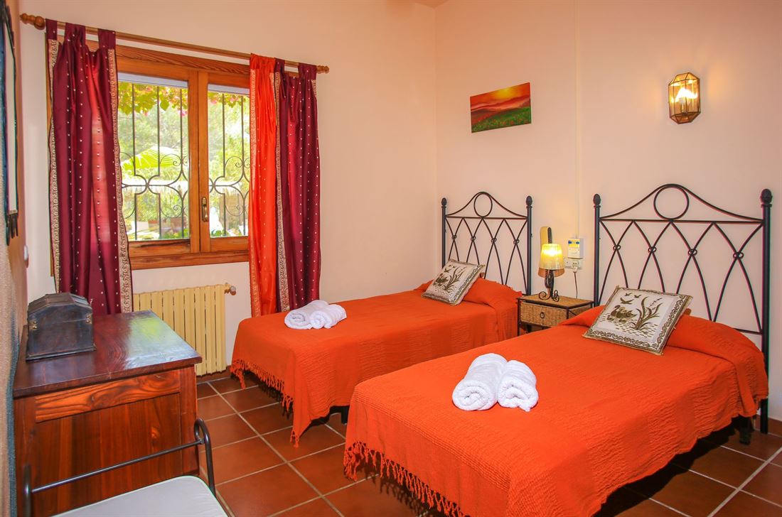 Villa mit touristischer Lizenz und Panoramablick bis zu den Salinas und Formentera