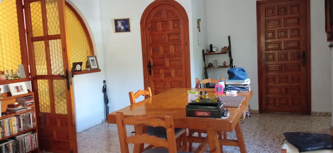 Freistehendes traditionelles Familienhaus zum Verkauf in Cala Llonga