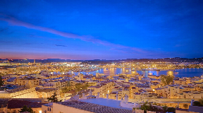 Haus in der Altstadt mit schönem Blick auf den Hafen von Ibiza