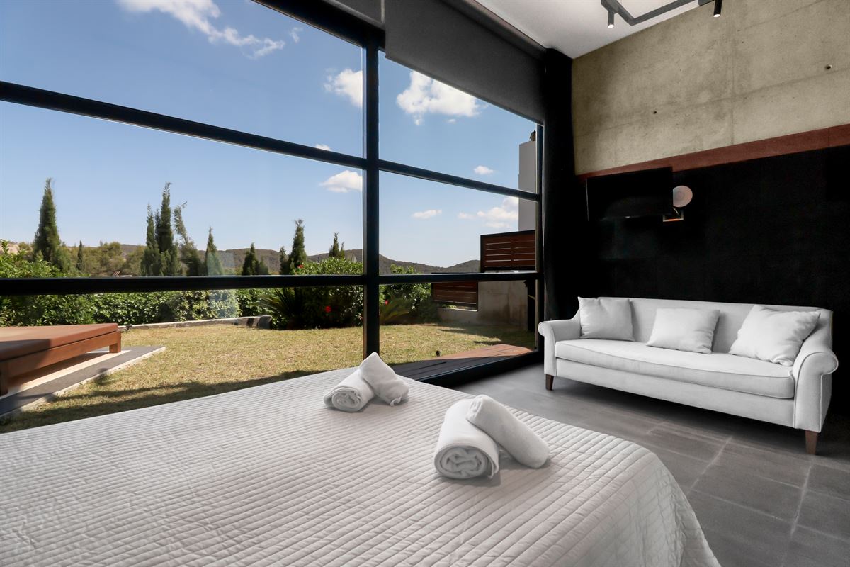 Luxuriöse Villa mit 6 Schlafzimmern in Can Furnet mit Meerblick und Mietlizenz