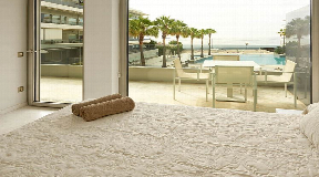 Schöne 3-stöckige Wohnung in erster Meereslinie mit fantastischem Meerblick zum Verkauf auf Ibiza