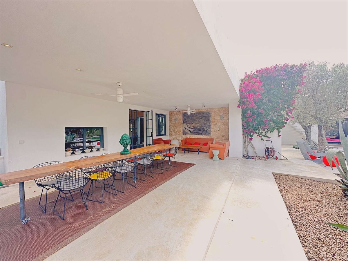 Erstaunliche Villa zum Verkauf in San Rafael mit Mietlizenz